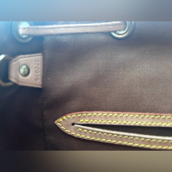 Louis Vuitton Montsouris Backpack MM - Picture 2 of 6
